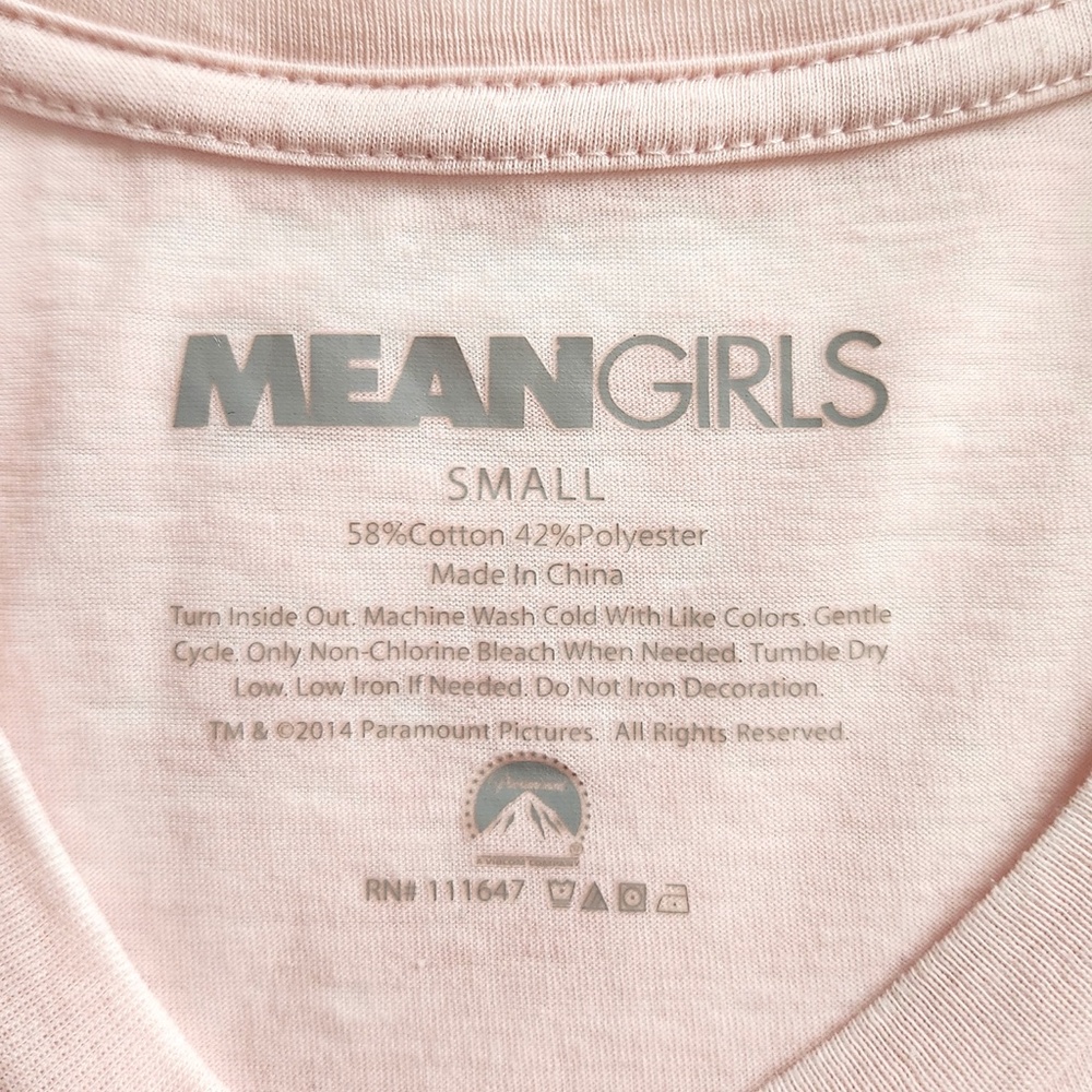 Y2K Mean Girls Pink Graphic Tank Top On Wednesdays We Wear Pink Movie Tee Small - Picture 8 of 12